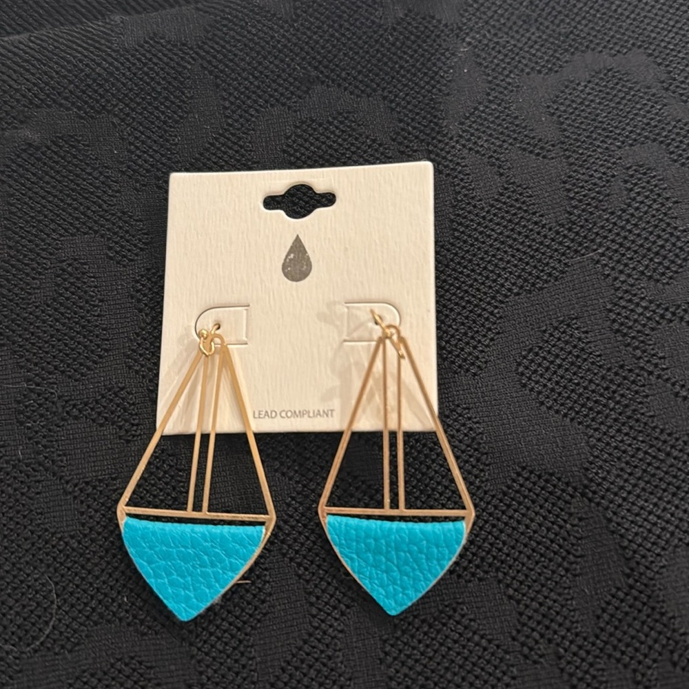 Geometric Turquoise earrings with leather accent